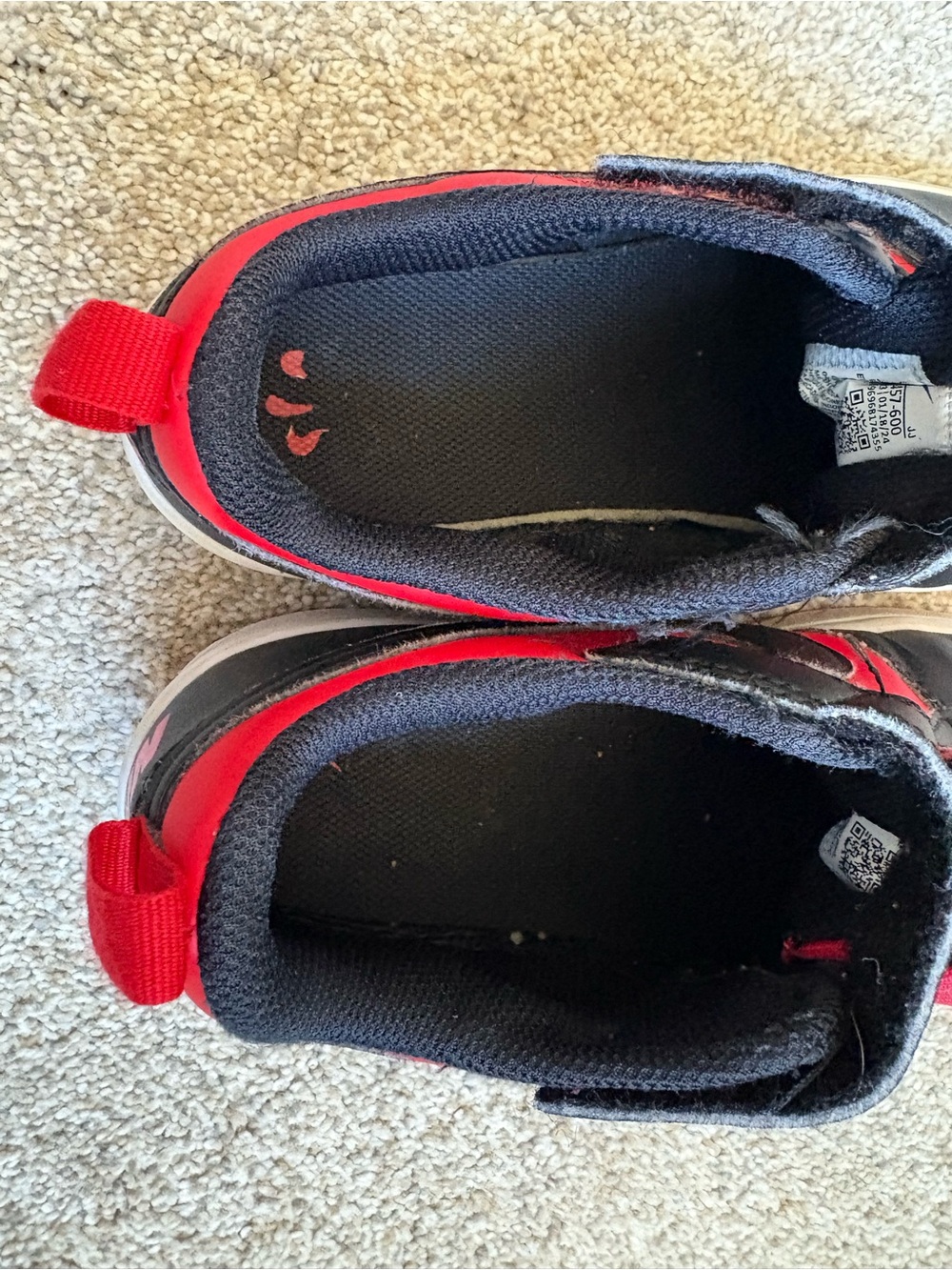 Nike - Unisex Court Borough Low Recraft Sneakers - Size 2Y - Red & Black - Picture 8 of 10